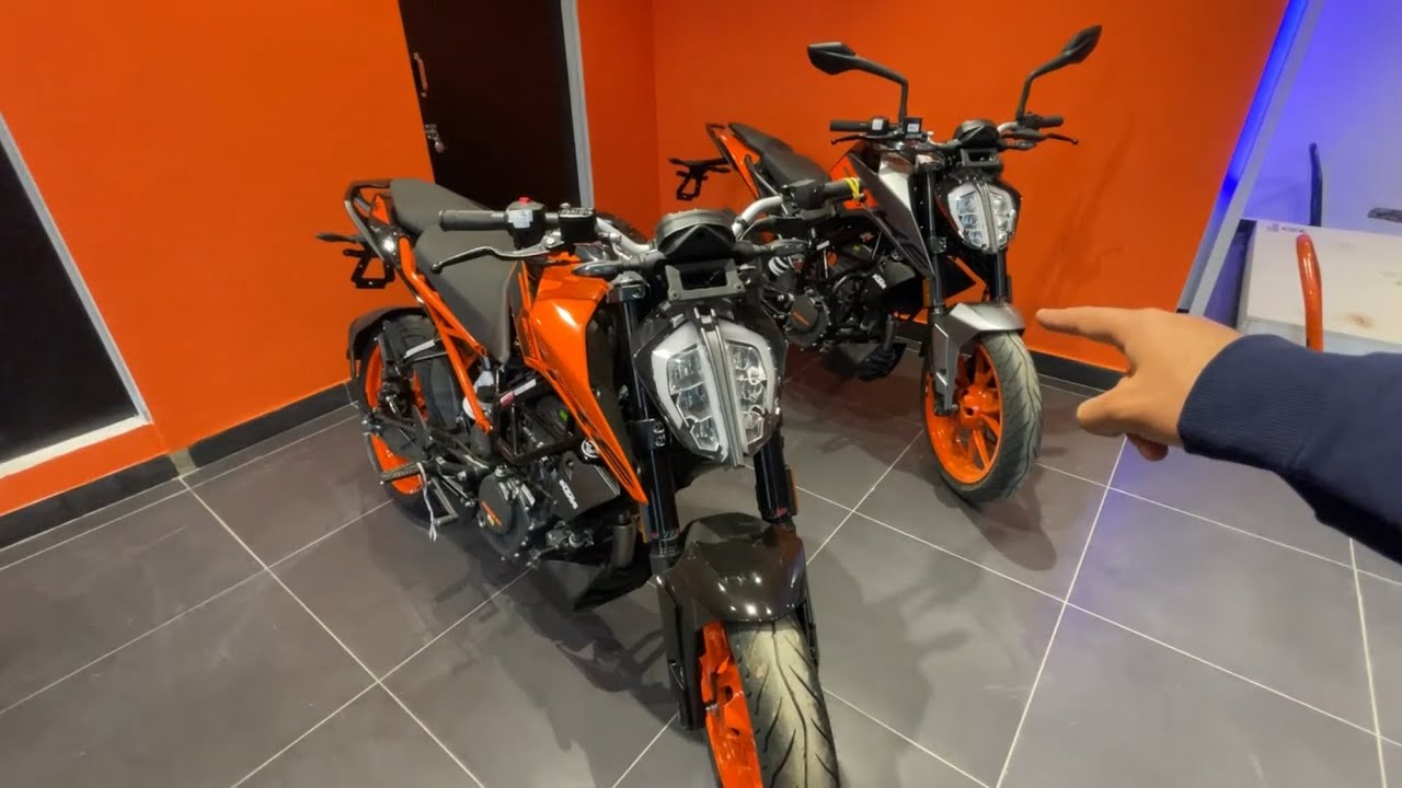 At the price of Rs 50 thousand, make KTM Duke 200 bike of KTM company yours and also know its condition.